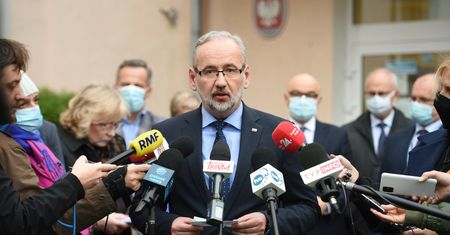 Kiedy szczyt czwartej fali? Minister zdrowia podał termin