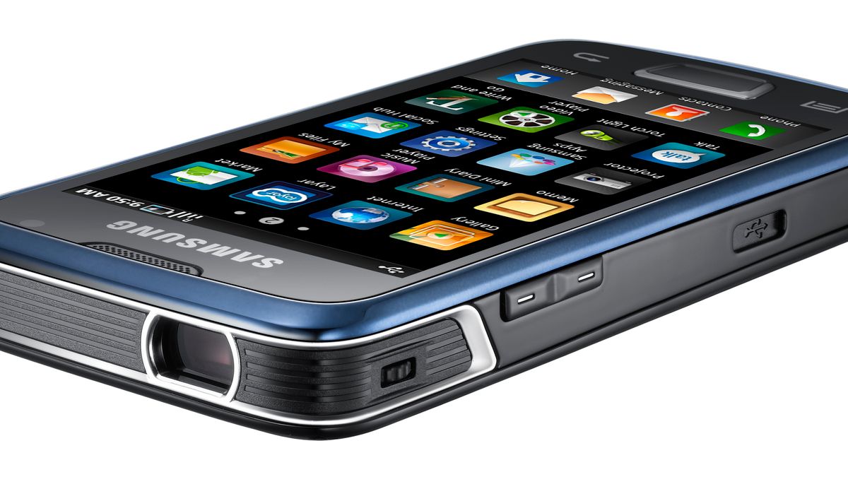 i8520 Galaxy Beam - telefon z projektorem 1