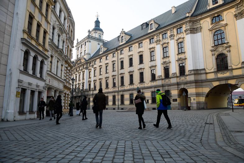 Odkryli kopalnię kryptowalut na wydziale prawa. Zużyto "bardzo dużo" prądu