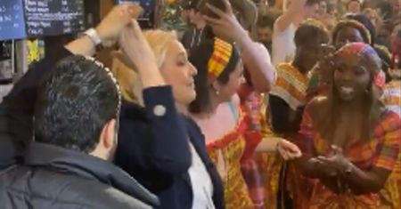 W Ukrainie trwa wojna. Tymczasem wyciekł film Marine Le Pen