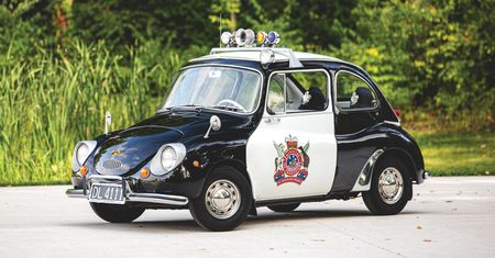 Oryginalne Subaru 360 na sprzedaż. Tego radiowozu nie przestraszy się żaden przestępca.