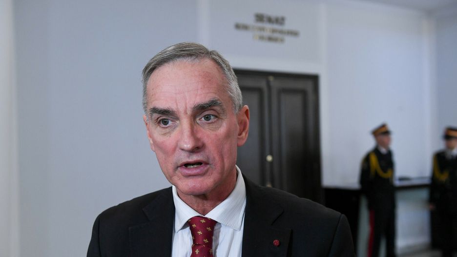 Jackowski opuści klub PiS? Fogiel mówi o "znaku rozpoznawczym" senatora