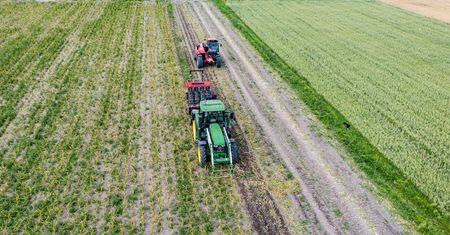 Trzy dofinansowania dla rolników. Termin składnia wniosków mija jutro