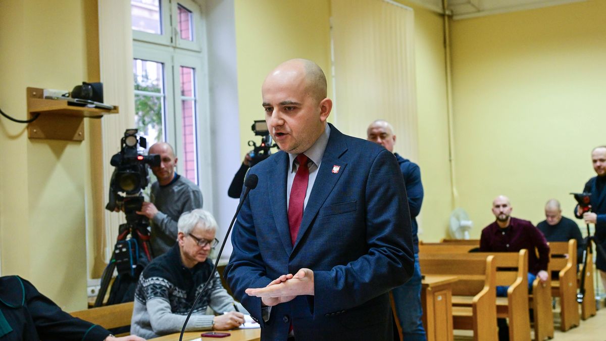 Dariusz Matecki
Marcin Bielecki
lasy pa�stwowe, pensja, s�d rejonowy, wyp�ata, zarobki