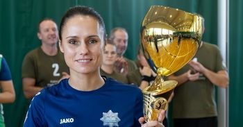 Jelenia Góra: Wyjątkowy turniej siatkarski. Na podium KPP Kamienna Góra i Areszt Śledczy