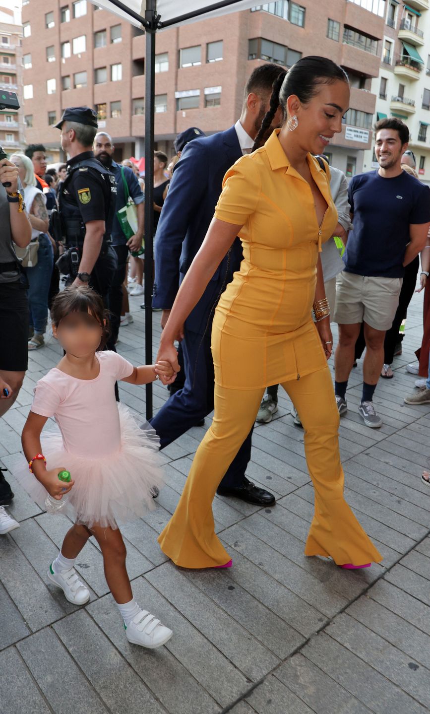 Georgina Rodriguez z dziećmi