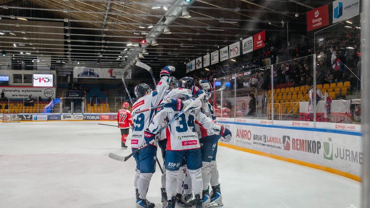 KH Energa Toruń pokonała na wyjeździe STS Sanok Sokół 6:2 w 14. kolejce Tauron Hokej Ligi.