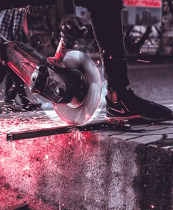 Czesi szukają do pracy Polaków. Huta proponuje dodatkowe benefity