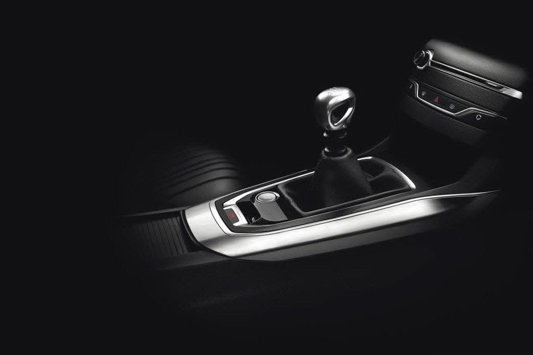 Nowy Peugeot 308 w obszernej galerii zdjęć 28