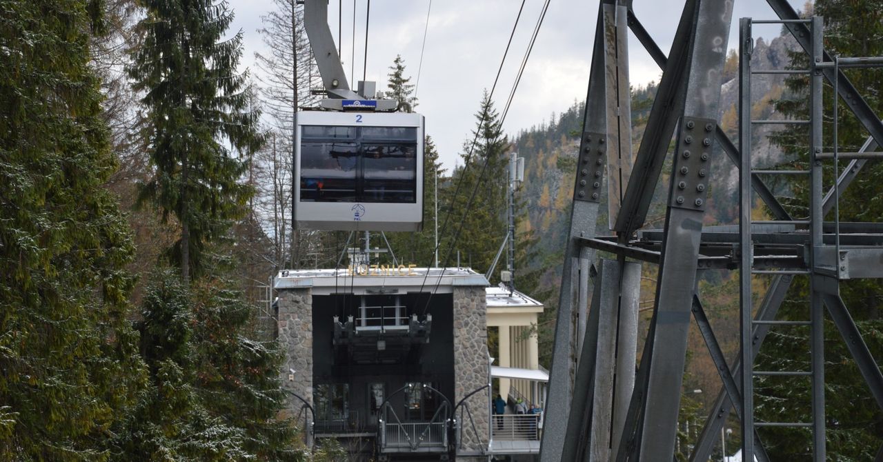 Zakopane: "Niespodzianka" dla turystów. Kultowa kolejka wyłączona