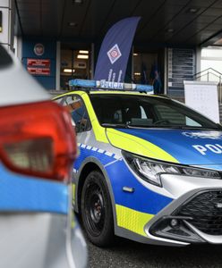 Dziewczyna chciała wziąć winę na siebie. Policjanci zatrzymali 49-latka i 19-latkę