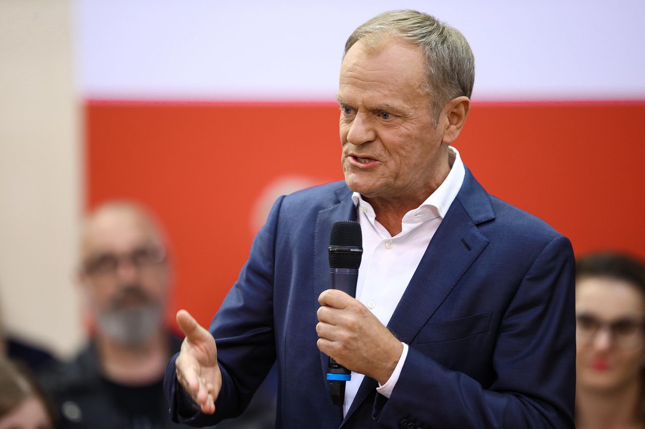 PiS przyznaje się do błędu. Tusk do Morawieckiego: rozliczymy pana