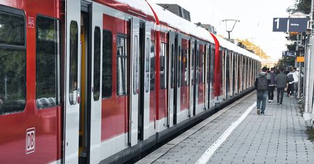Podkarpacie: Miliardy na kolej. Szybsze pociągi na ważnej trasie