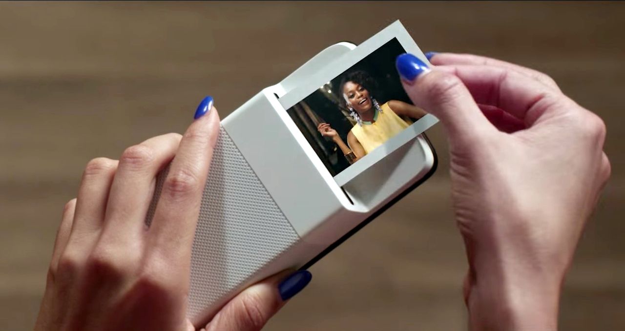 Polaroid Insta-Share Printer Moto Mod oficjalnie. Drukarka, która zamieni smartfon w aparat natychmiastowy