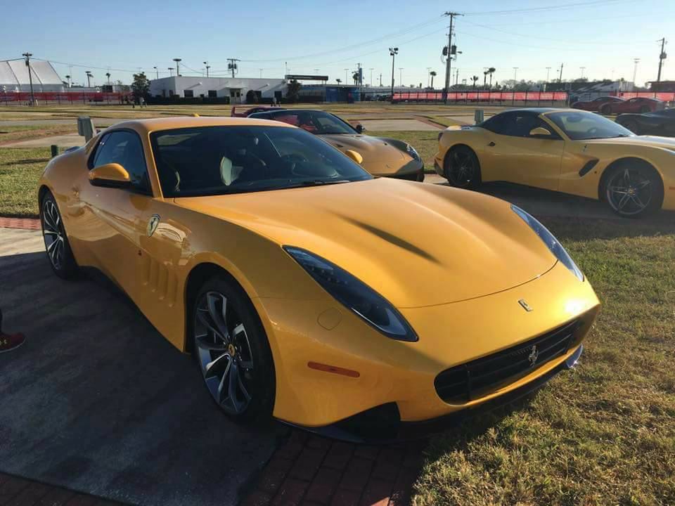 Ferrari SP275 RW Competizione (2016) - kolejny specjalny projekt z Maranello