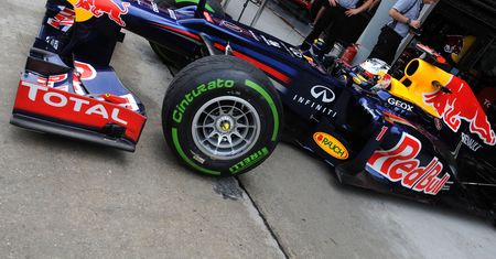Alguersuari i di Grassi kierowcami Pirelli