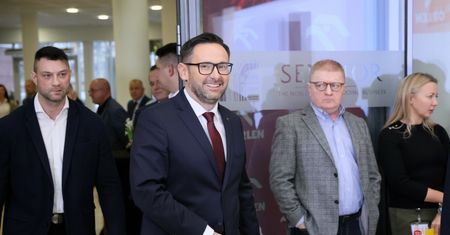 Obajtek kontra Tusk. "Szuka Pan afer tam, gdzie ich nie ma"
