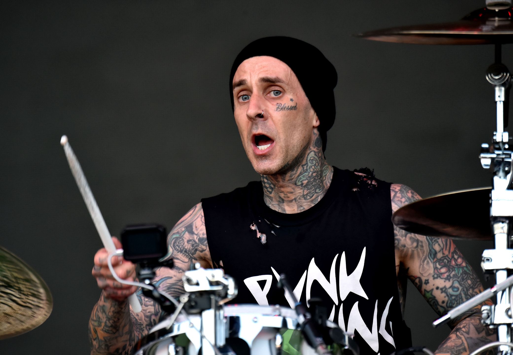 Travis Barker pochwalił się listem miłosnym od Kourtney Kardashian