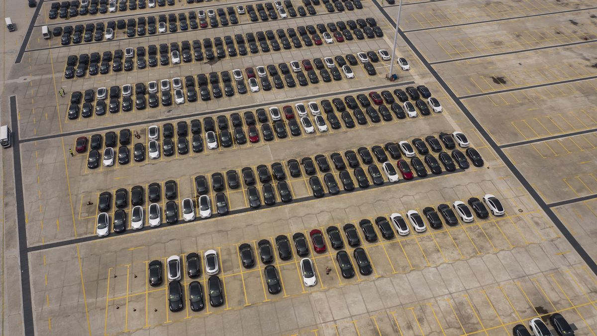Vehicles in a lot at the Tesla Inc. Gigafactory in Shanghai, China, on Wednesday, June 15, 2022. Tesla has staged a remarkable comeback in terms of its production in China, with May output more than tripling despite the electric carmaker only recently getting its Shanghai factory back up to speed after the citys punishing lockdowns. Photographer: Qilai Shen/Bloomberg via Getty Images
