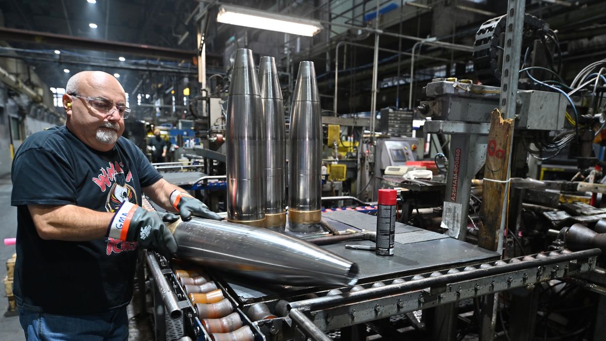 SCRANTON, UNITED STATES - 2025/08/20: An employee moves a shell along the line at General Dynamics. U.S. Senator. Dave McCormick and U.S. Rep. Rob Bresnahan toured the General Dynamics' plant in Scranton. The tour showed the process of creating shells from metal billets. The senator was there to learn more about local contributions to rebuilding the nation's military and preparedness. The plant produces 155 mm shells that are used by Ukraine to defend against Russia. (Photo by Aimee Dilger/SOPA Images/LightRocket via Getty Images)