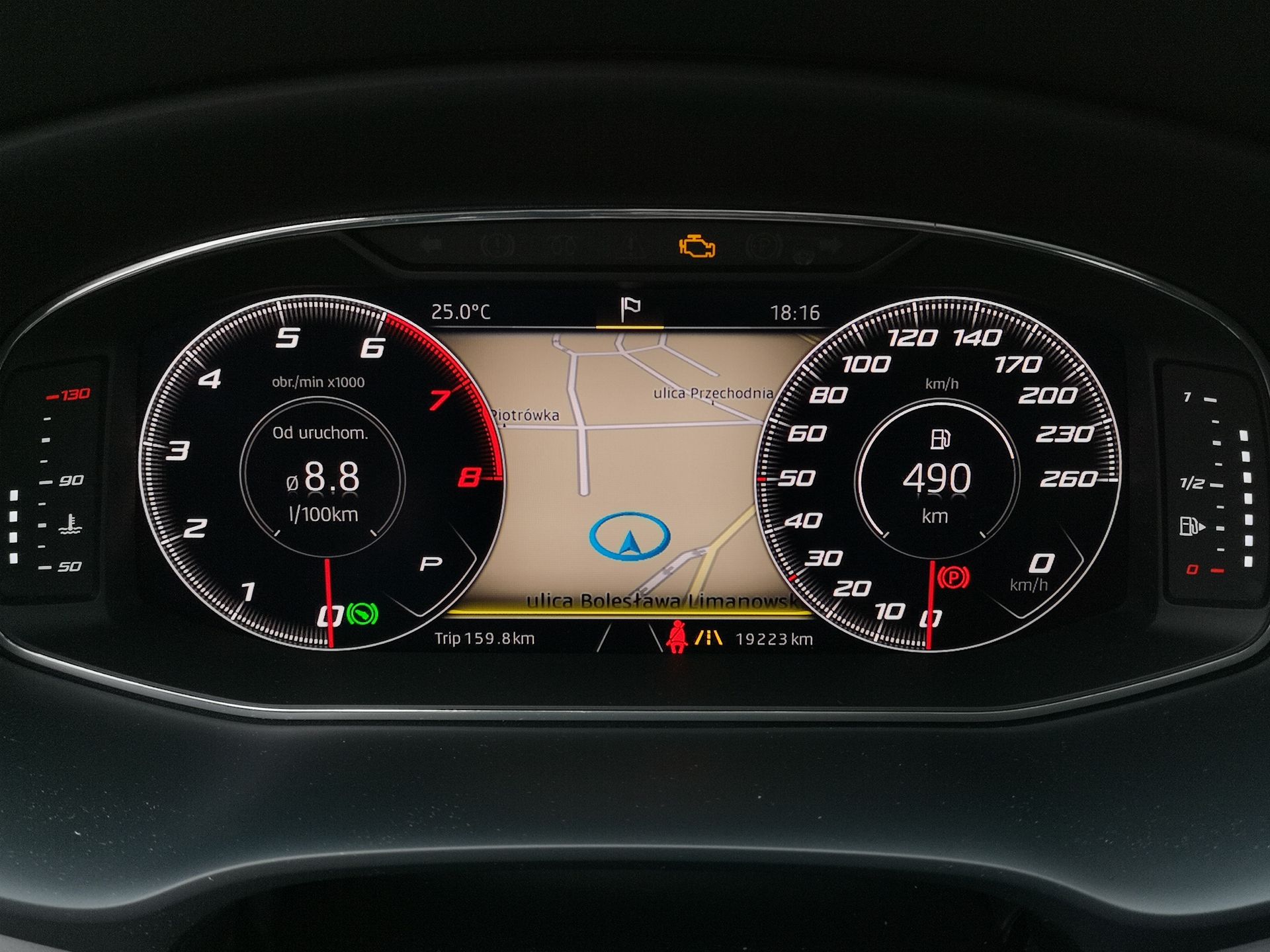 Seat Leon ST Xcellence: Wirtualny kokpit i system BeatsAudio w aucie za rozsądną cenę 4