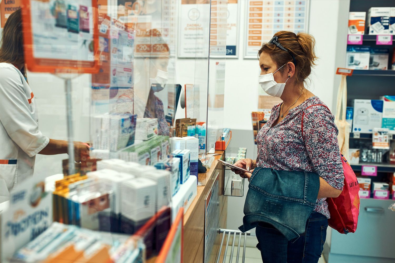 GIF informuje, że jest możliwość zwrotu wadliwych serii produktów do aptek