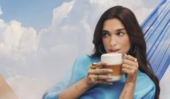 Dua Lipa w nowej reklamie Nespresso