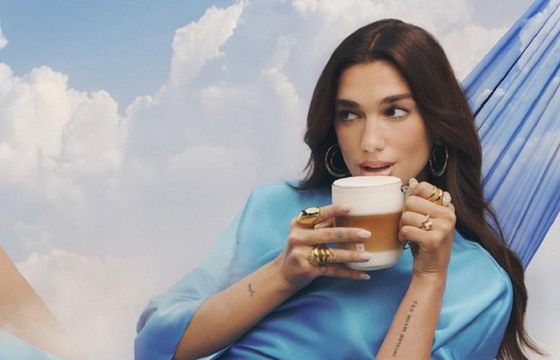 Dua Lipa w nowej reklamie Nespresso