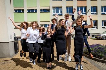 Zakończenie roku ósmoklasistów w SP nr 53 w Białymstoku