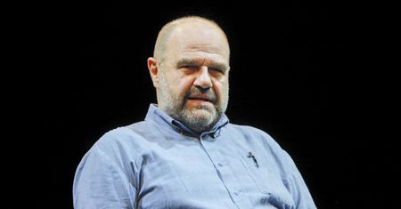 O tym fakcie wie niewielu. Cezary Żak ma sławnego brata!