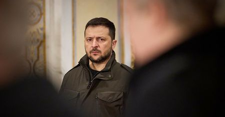 Atak na dworzec w Chersoniu. Zełenski potwierdza