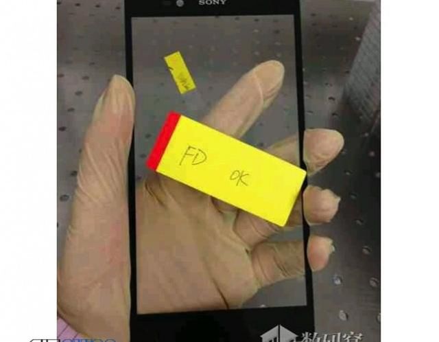 6,4-calowa Xperia ZU już 25 czerwca? 2