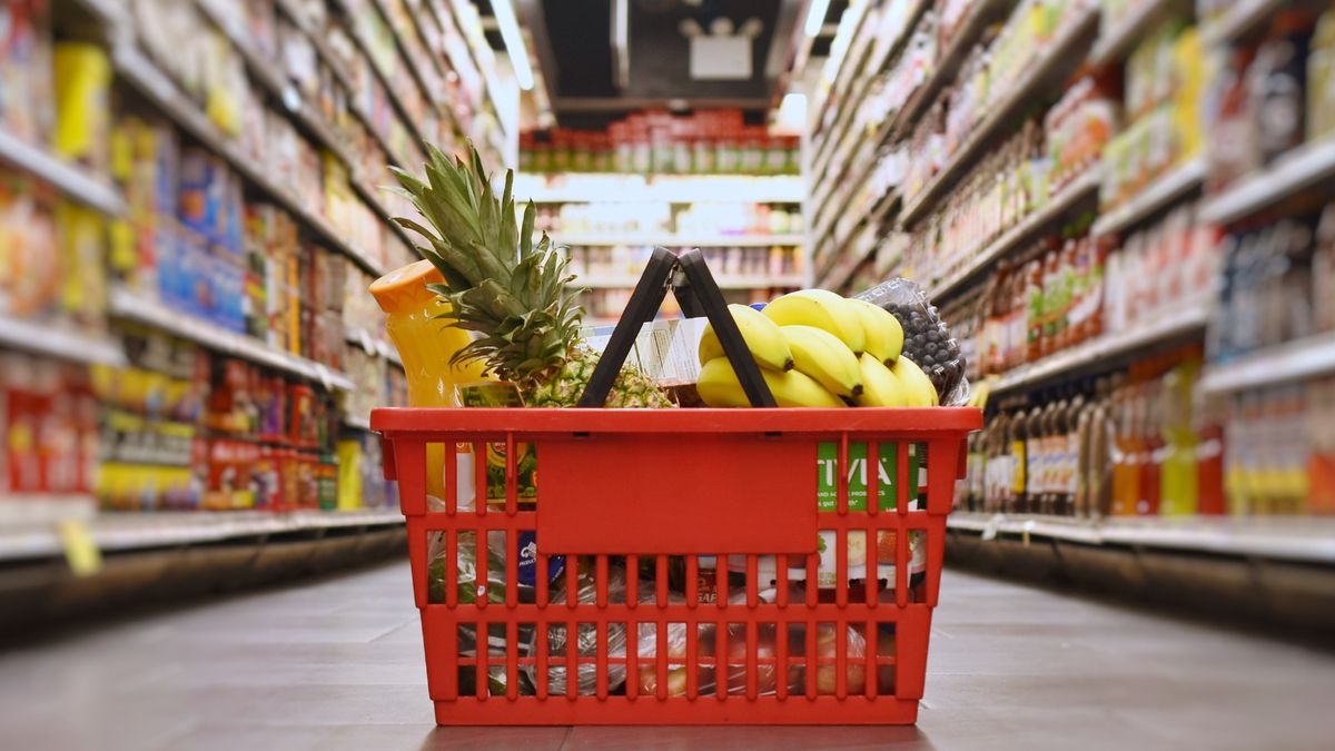 Czy jest niedziela handlowa 28 grudnia? Sprawdź, gdzie zrobić za