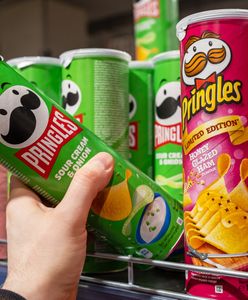 Gigant spożywczy przejmuje producenta Pringlesów. Oto szczegóły