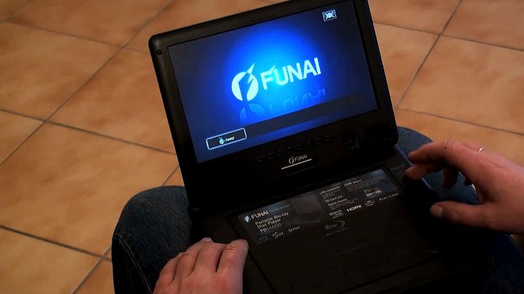 Test wideo przenośnego Blu-ray Funai PB1-M200 1