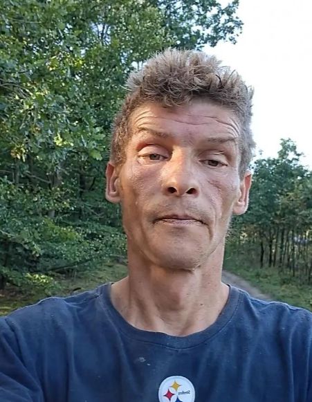 Nowa fryzura Rafixa z "Chłopaków do wzięcia"