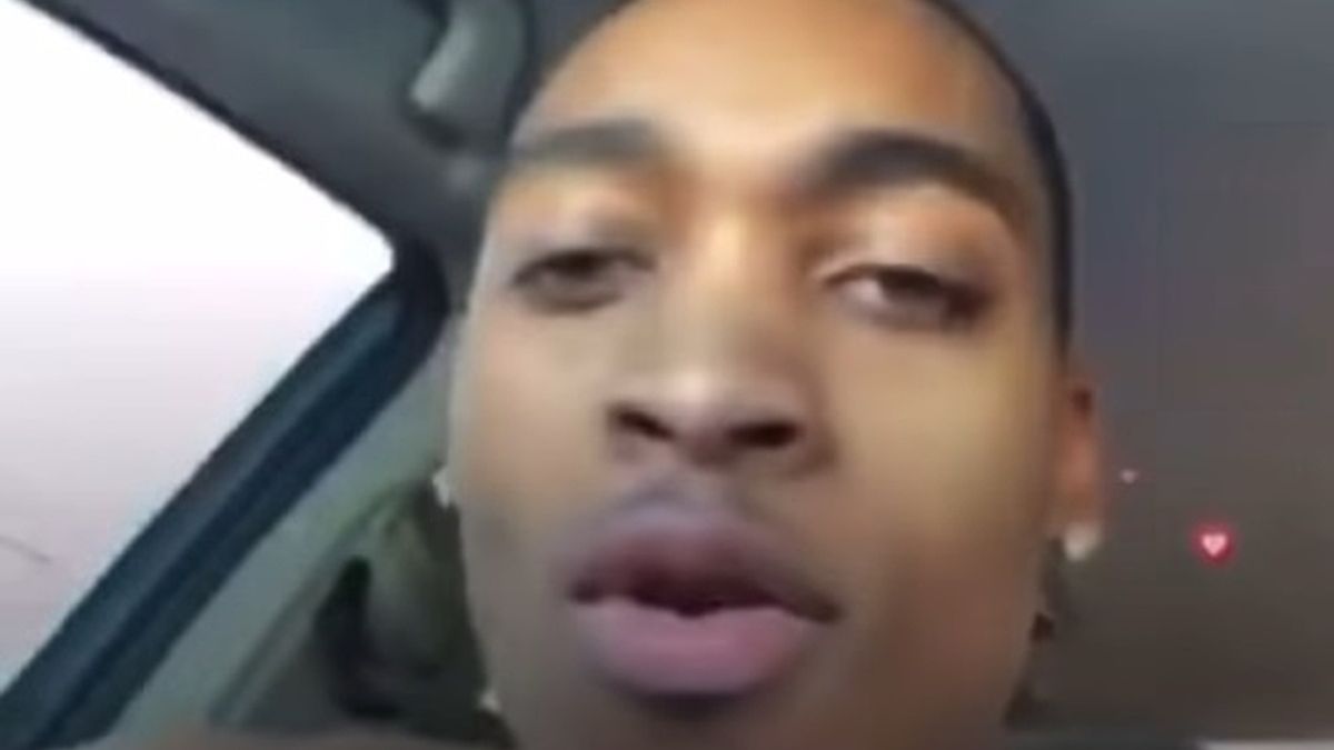 Podczas pościgu i strzelaniny, mężczyzna prowadził transmisję na żywo.