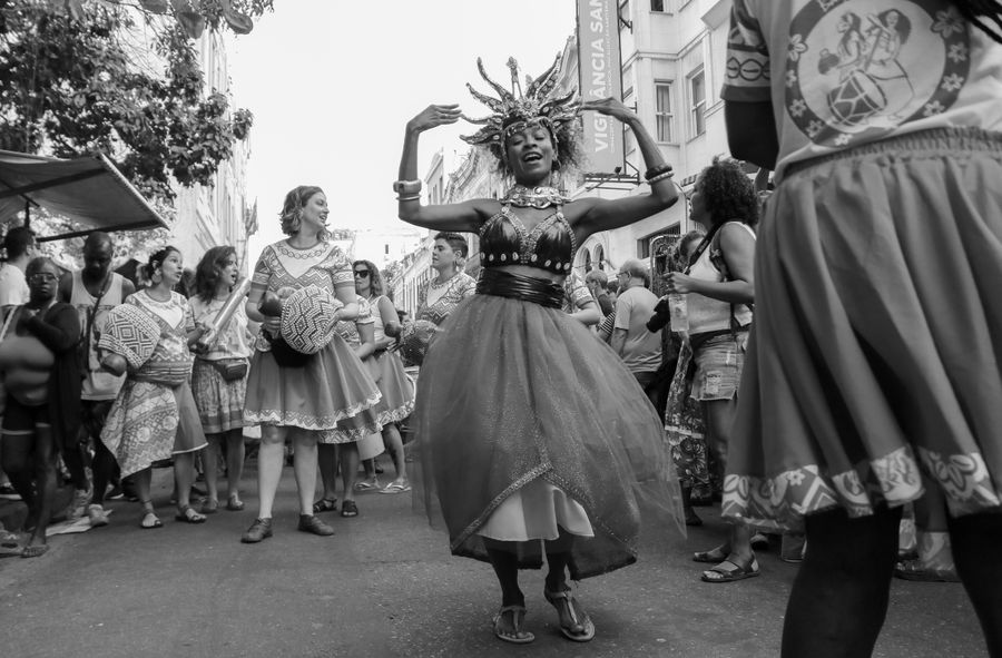 The Hearts Festival began with a blaze of color on the streets