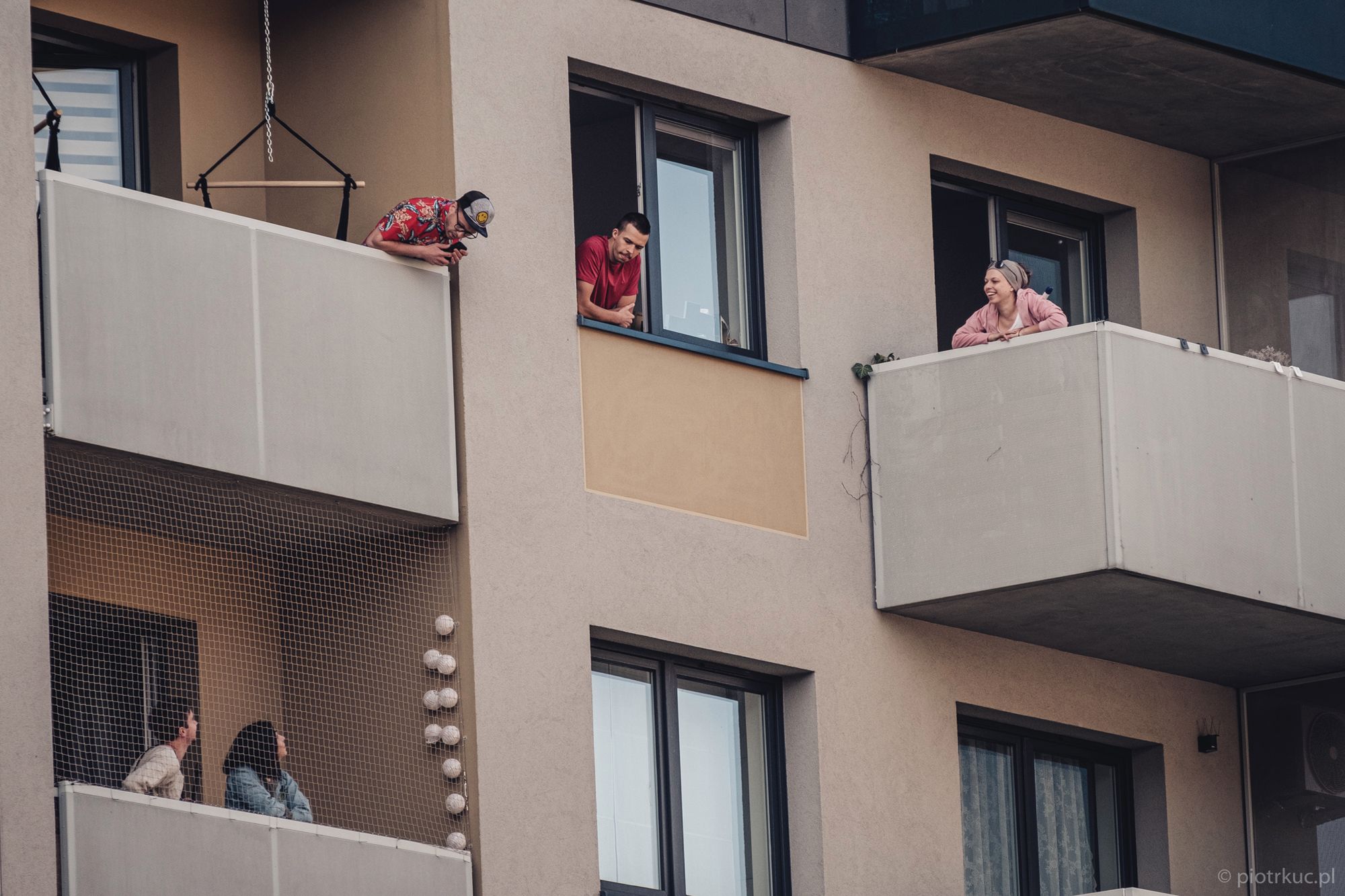 Quarantanamera, czyli izolacja po wrocławsku. Mieszkańcy nie tracą humoru 23