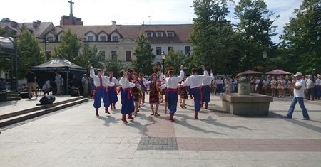 Vistula Folk Festival 2022: Zabawa z mieszkańcami na zakończenie festiwalu