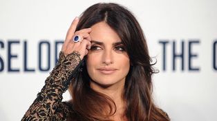Penelope Cruz zaskoczyła nową fryzurą. Jej sesja w "Vogue'u" robi furorę