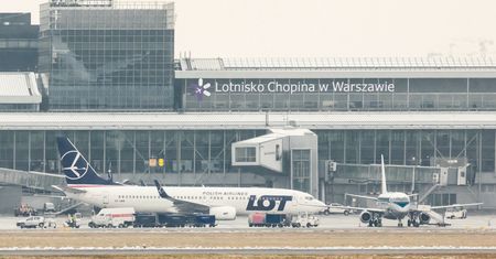 Opóźnienia na Lotnisku Chopina. Bo brakuje kontrolerów ruchu lotniczego