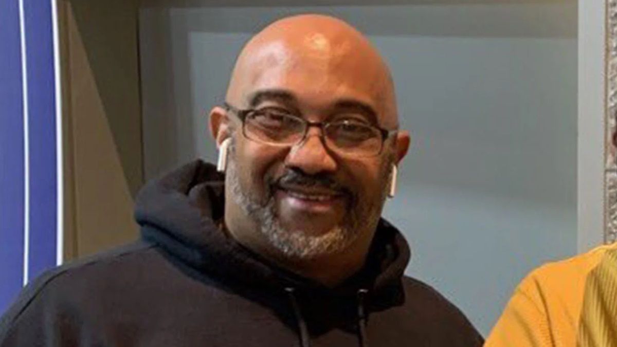 George Scott z zimną krwią zamordował swojego 8-letniego syna. Użył do tego "ostrego przedmiotu"