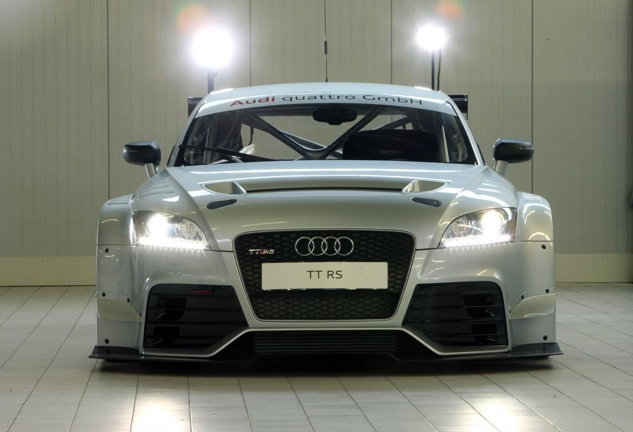 Audi TT-RS DTM