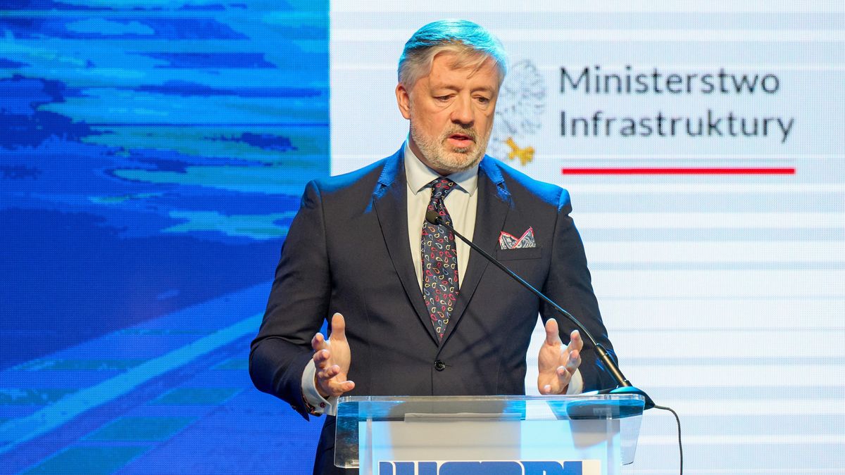 Filip Czernicki
�ukasz Szel�g
kolej, konferencja naukowa, MI, mi�dzynarodowa, naukowa, naukowo-techniczna, PKP, polityk, polityka, techniczna, transport kolejowy