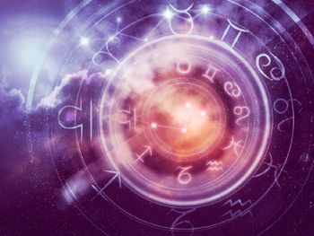 Horoskop dzienny na jutro - niedzielę 1 marca 2026. Baran, Byk, Bliźnięta, Rak, Lew, Panna, Waga, Skorpion, Strzelec, Koziorożec, Wodnik, Ryby