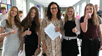 Mamy wakacje! Tak wyglądało zakończenie roku szkolnego w Szkole Podstawowej nr 7 w Grudziądzu. Mamy zdjęcia