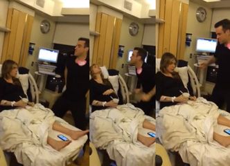 Robbie Williams tańczy i śpiewa przy rodzącej żonie! (WIDEO)