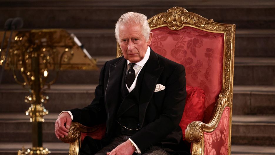 Karol III w Pałacu Westminsterskim. "Królowa Elżbieta II była wzorem"