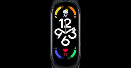 Tak wygląda Xiaomi Mi Band 7. Czym różni się od Szóstki?
